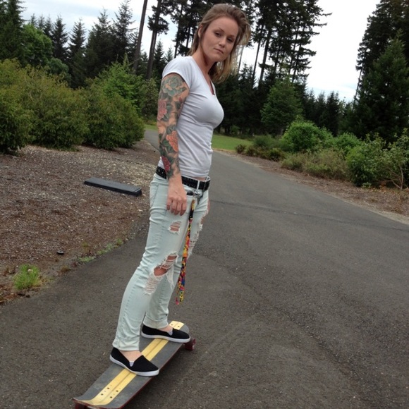 Meet your Posher, Water - Picture 2 of 5